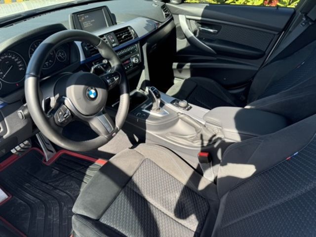 BMW寶馬 320I  第5張相片