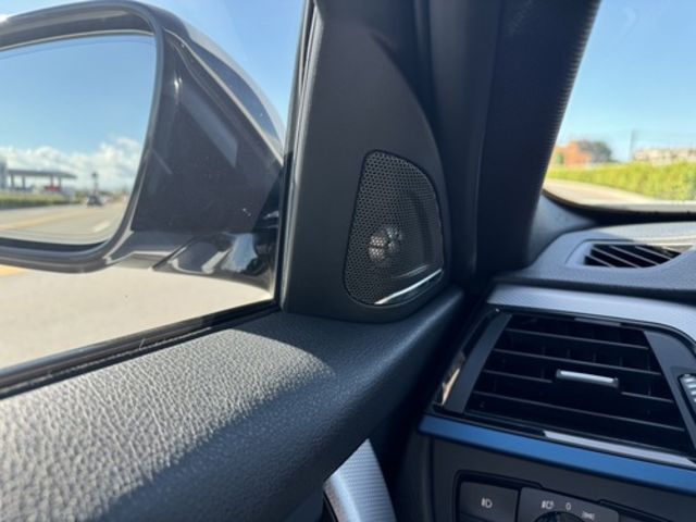 BMW寶馬 320I  第6張相片