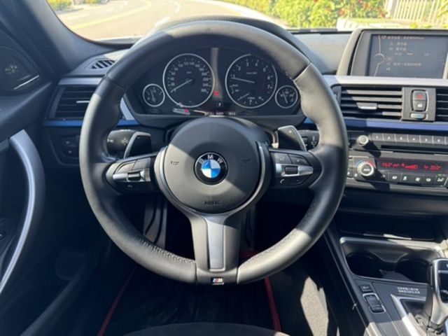 BMW寶馬 320I  第7張相片