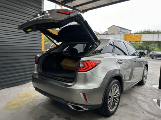 LEXUS凌志 RX300  第12張相片