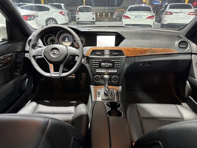 M-BENZ賓士 C250  第7張相片