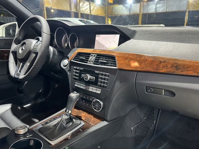 M-BENZ賓士 C250  第12張相片