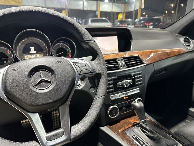 M-BENZ賓士 C250  第14張相片