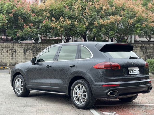 PORSCHE保時捷 CAYENNE  第2張相片
