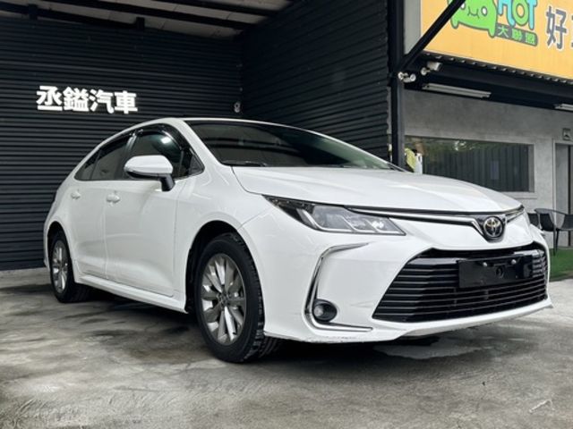 TOYOTA豐田 ALTIS  第2張相片