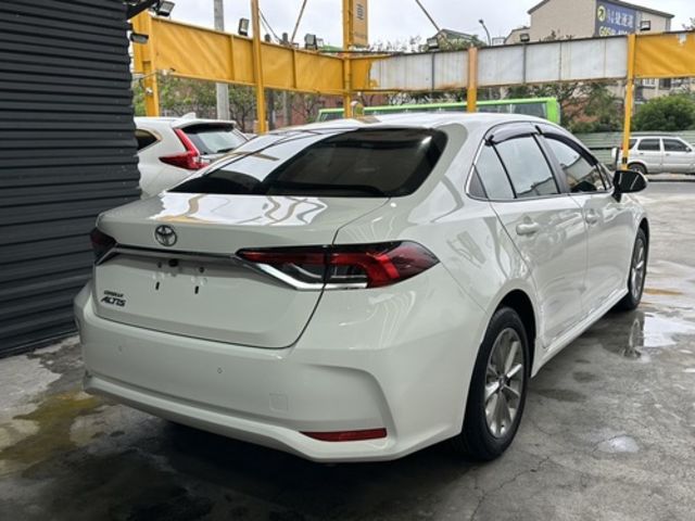 TOYOTA豐田 ALTIS  第5張相片