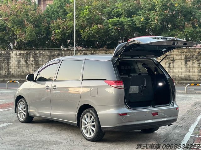TOYOTA豐田 PREVIA  第5張相片