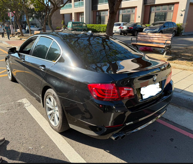 BMW寶馬 523  第2張相片