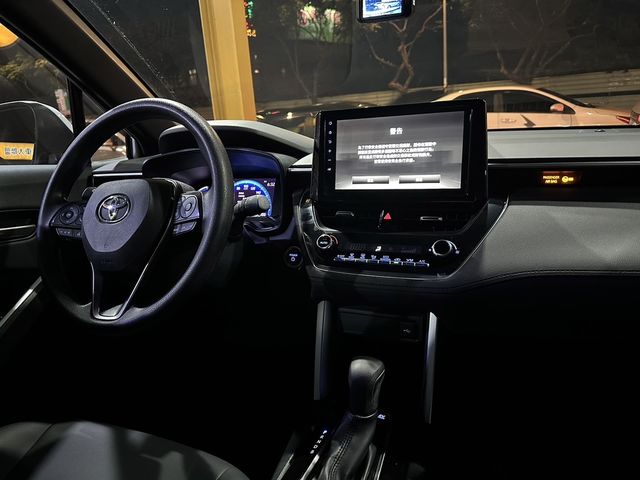TOYOTA豐田 COROLLA CROSS HYBRID  第4張相片