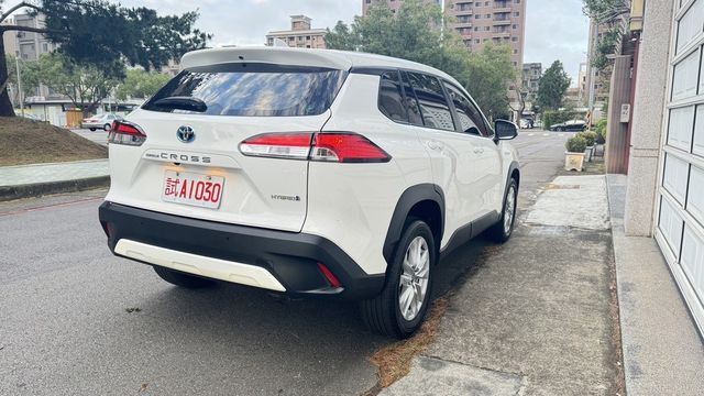 TOYOTA豐田 COROLLA CROSS HYBRID  第16張相片