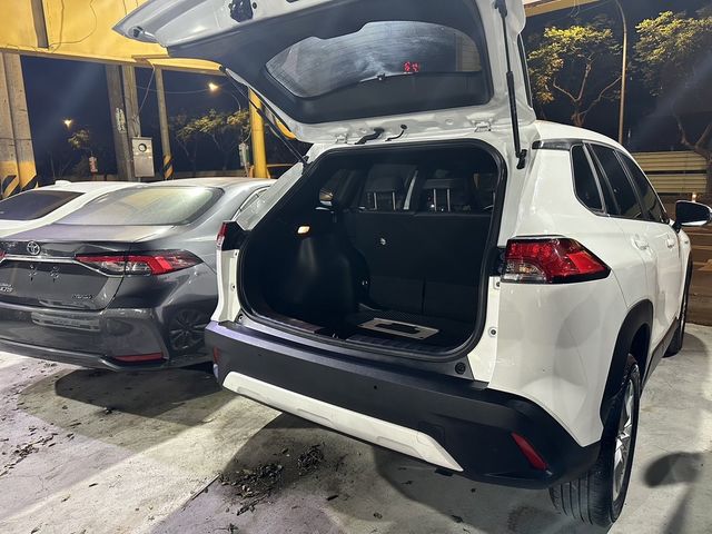 TOYOTA豐田 COROLLA CROSS HYBRID  第17張相片
