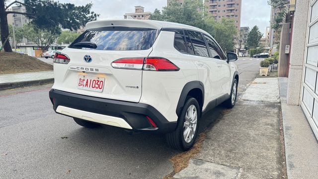 TOYOTA豐田 COROLLA CROSS HYBRID  第18張相片