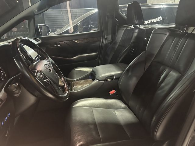 TOYOTA豐田 ALPHARD  第11張相片