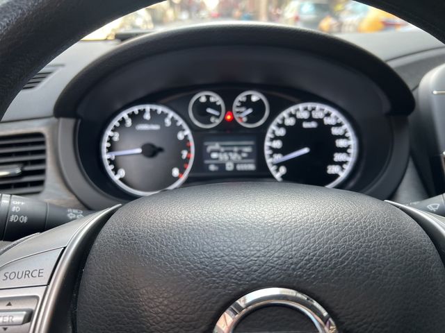 NISSAN日產 TIIDA  第1張相片