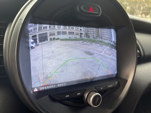 MINI迷你 ONE  第8張相片