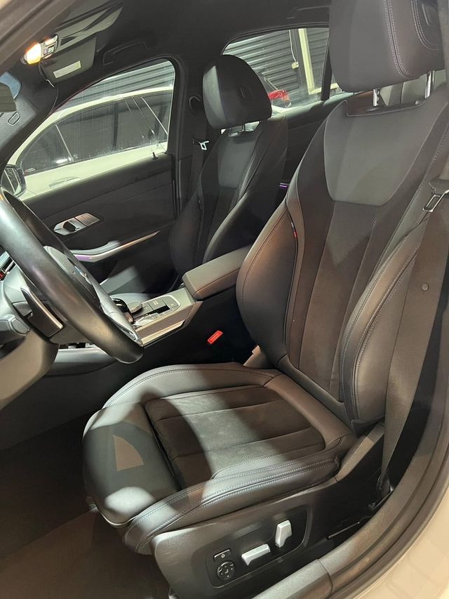 BMW寶馬 320I  第4張相片