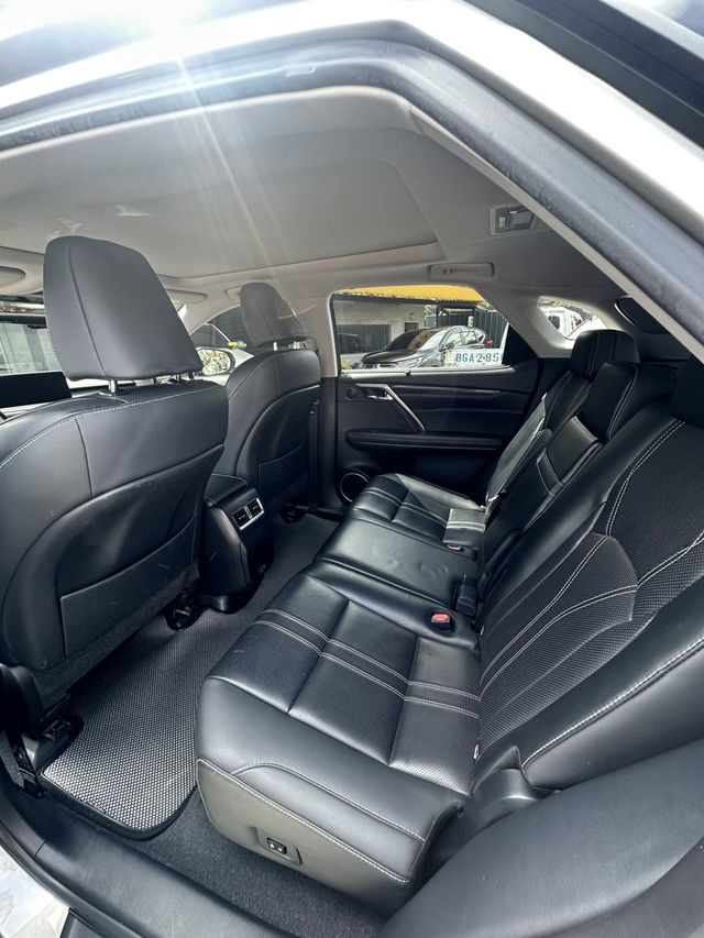LEXUS凌志 RX300  第7張相片