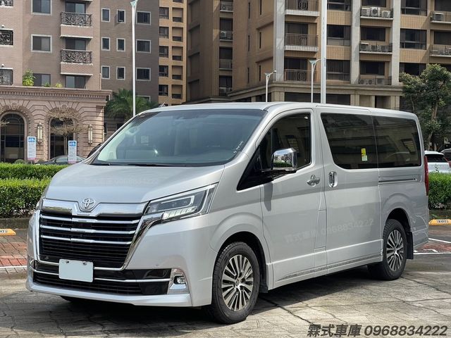 TOYOTA豐田 GRANVIA  第1張相片