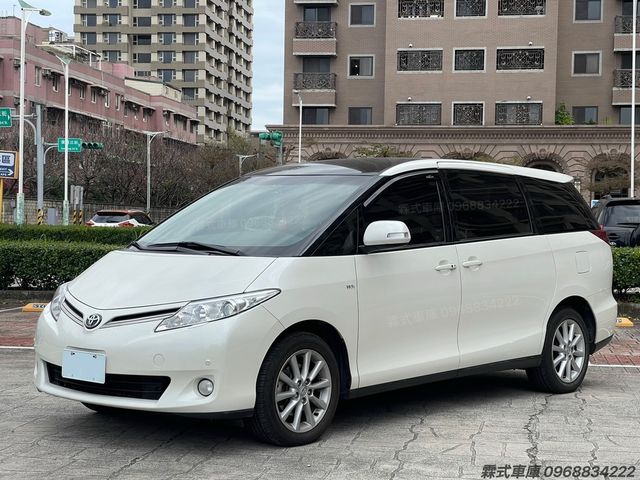 TOYOTA豐田 PREVIA  第1張相片