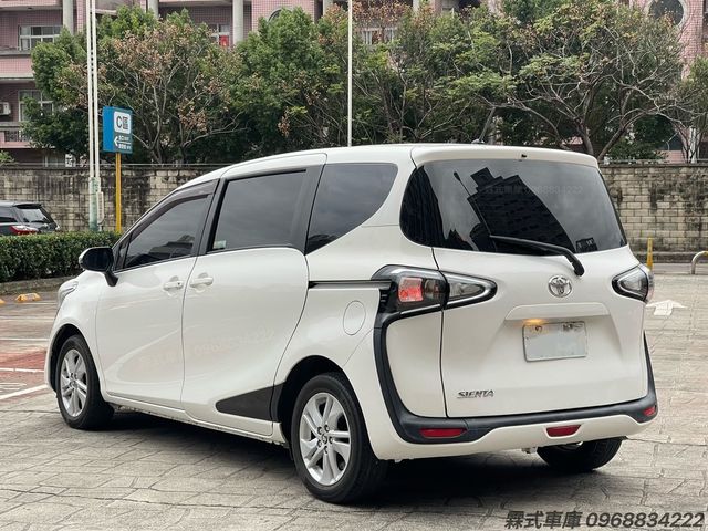 TOYOTA豐田 SIENTA  第3張相片