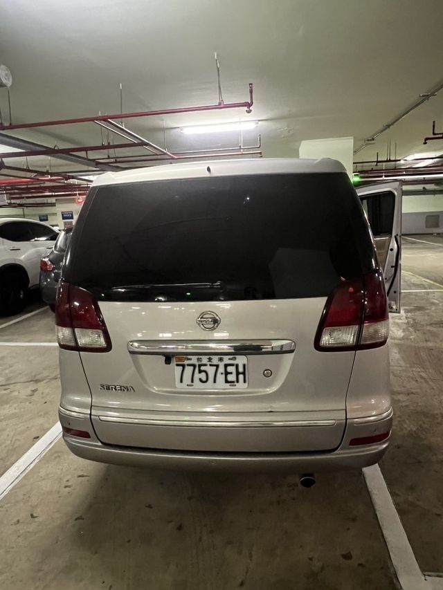 NISSAN日產 SERENA Q-RV  第2張相片