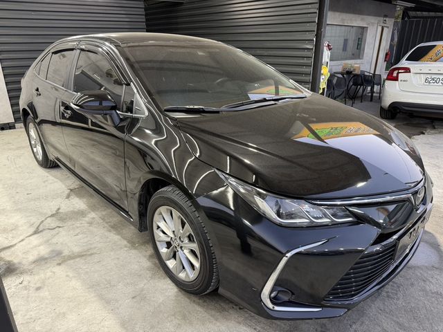 TOYOTA豐田 ALTIS  第5張相片