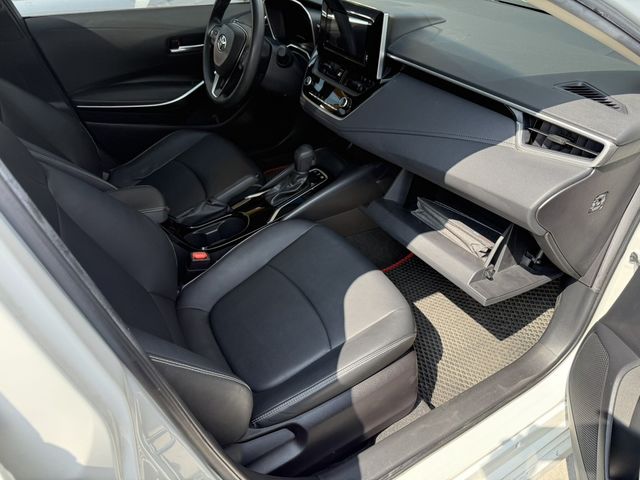 TOYOTA豐田 COROLLA ALTIS HYBRID  第3張相片