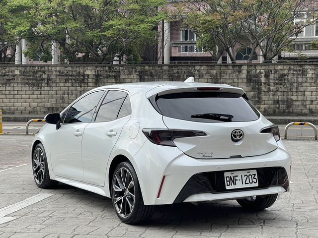 TOYOTA豐田 COROLLA SPORT  第2張相片