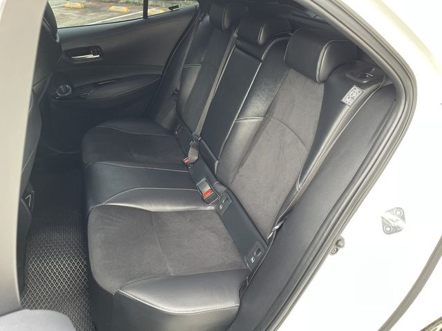 TOYOTA豐田 COROLLA SPORT  第3張相片