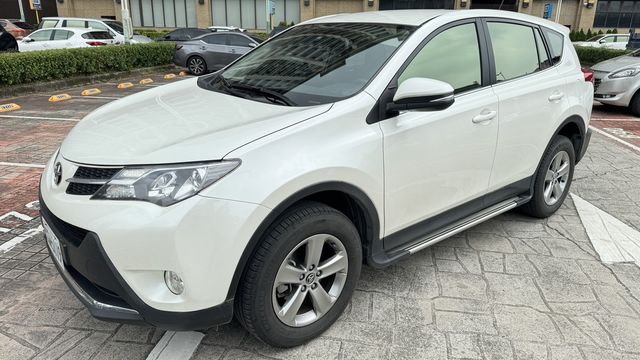 TOYOTA豐田 RAV4  第1張相片