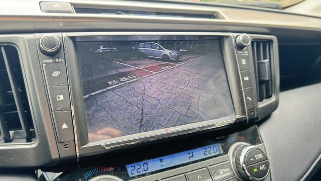 TOYOTA豐田 RAV4  第8張相片