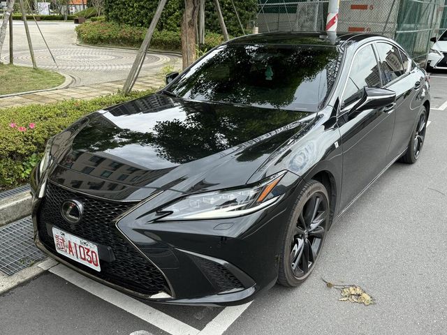 LEXUS凌志 ES250  第1張相片
