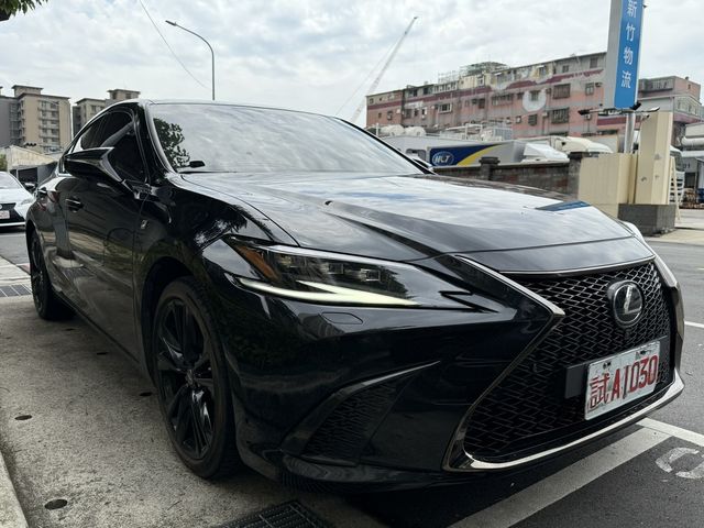 LEXUS凌志 ES250  第5張相片