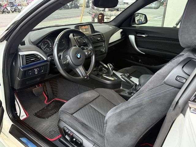 BMW寶馬 220I M SPORT  第3張相片