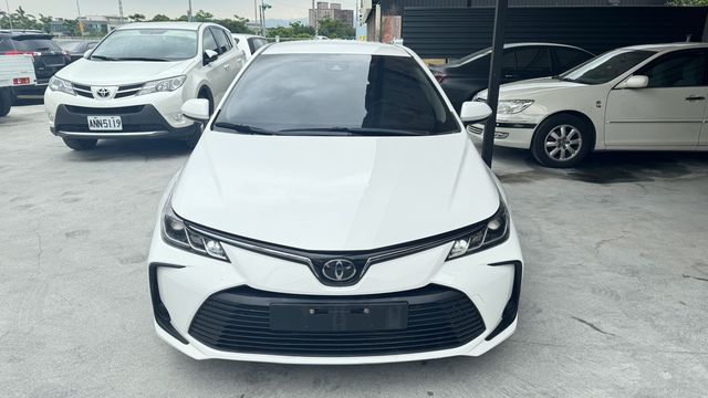 TOYOTA豐田 ALTIS  第6張相片