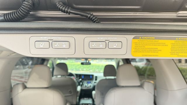 TOYOTA豐田 SIENNA  第8張相片