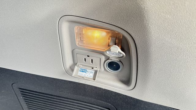 TOYOTA豐田 SIENNA  第9張相片