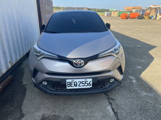 TOYOTA豐田 C-HR  第4張相片