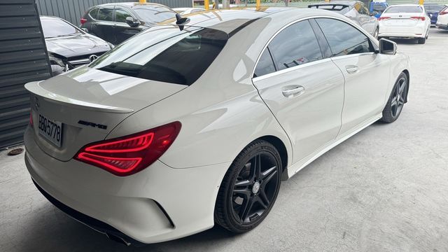 M-BENZ賓士 CLA250  第4張相片
