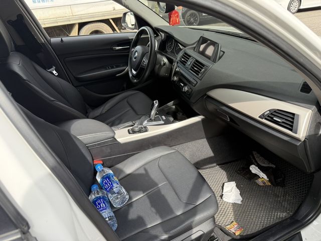 BMW寶馬 116I  第6張相片