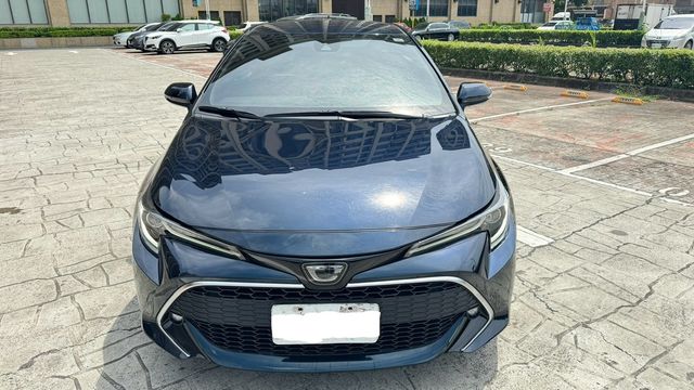 TOYOTA豐田 AURIS  第2張相片