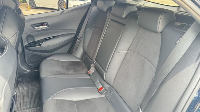 TOYOTA豐田 AURIS  第5張相片