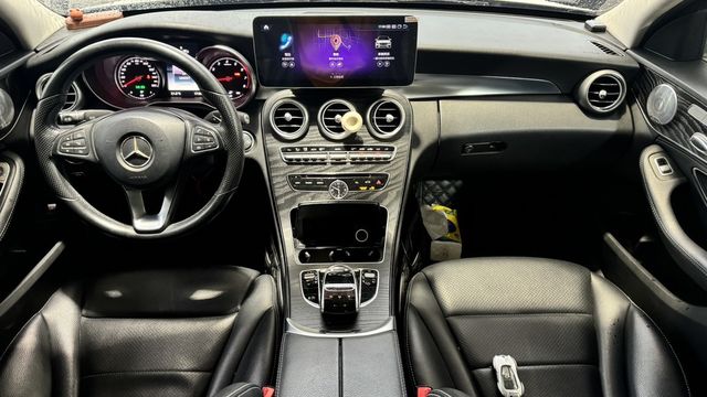 M-BENZ賓士 C300  第4張相片