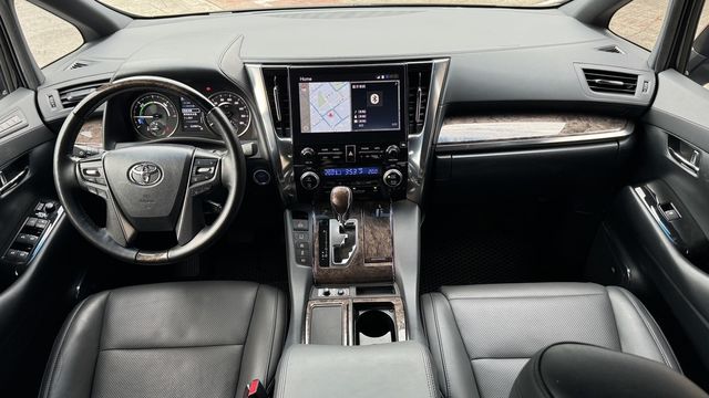 TOYOTA豐田 ALPHARD  第11張相片