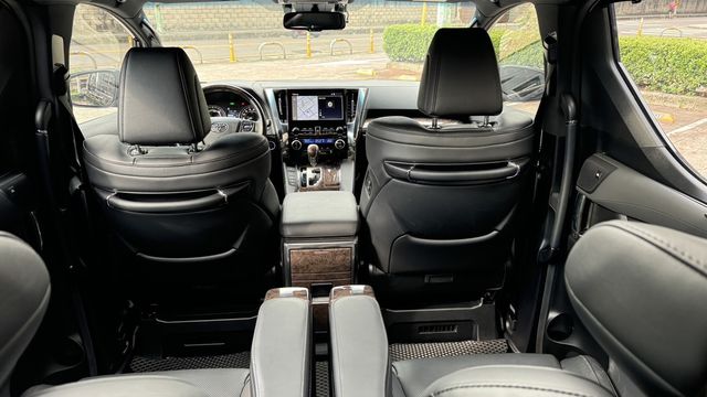 TOYOTA豐田 ALPHARD  第13張相片