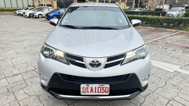 TOYOTA豐田 RAV4  第1張相片