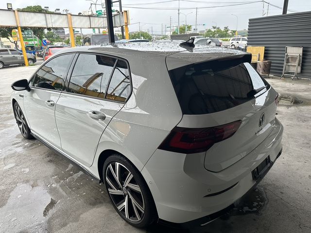 VOLKSWAGEN福斯 GOLF  第4張相片