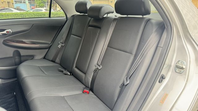 TOYOTA豐田 ALTIS  第10張相片
