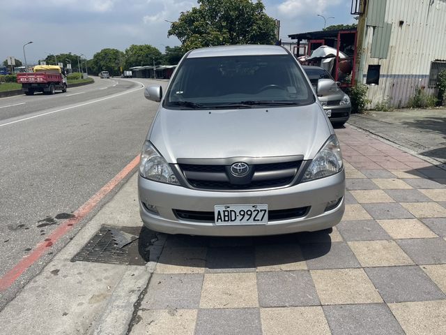 TOYOTA豐田 INNOVA  第5張相片