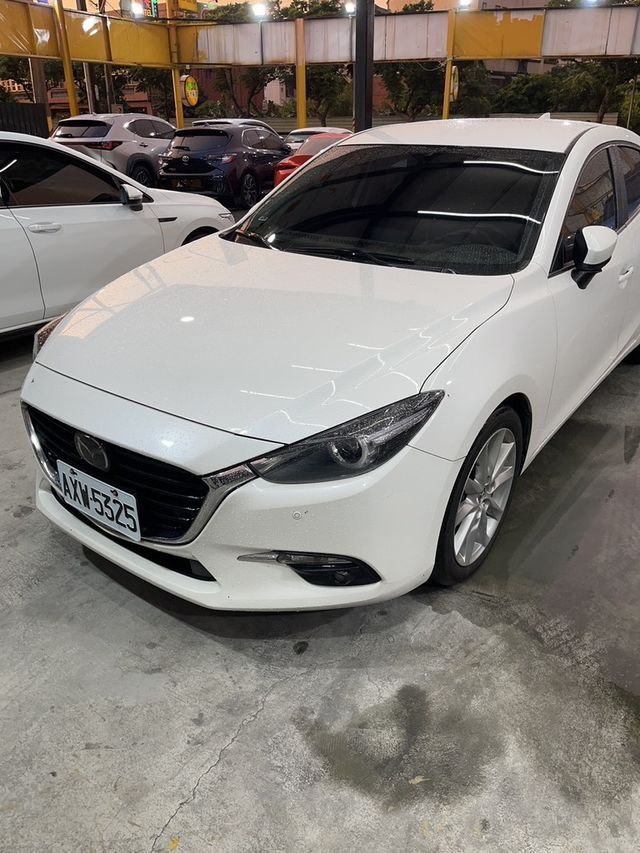 MAZDA馬自達 MAZDA 3  第1張相片